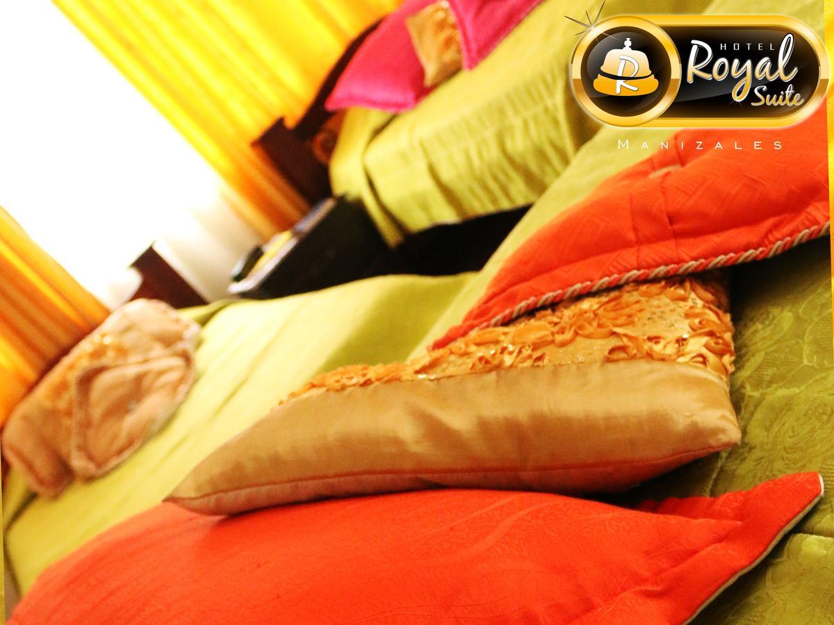 מניזאלס Hotel Royal Suite מראה חיצוני תמונה