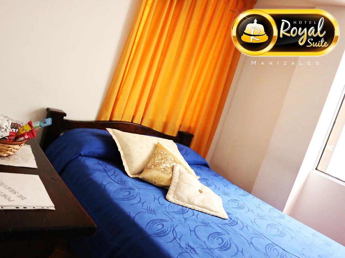 מניזאלס Hotel Royal Suite מראה חיצוני תמונה