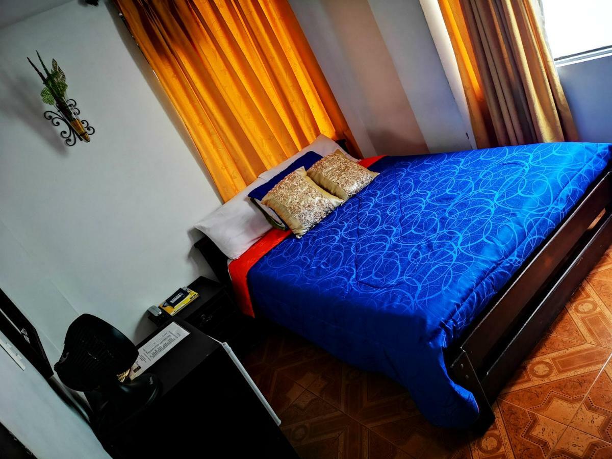מניזאלס Hotel Royal Suite מראה חיצוני תמונה