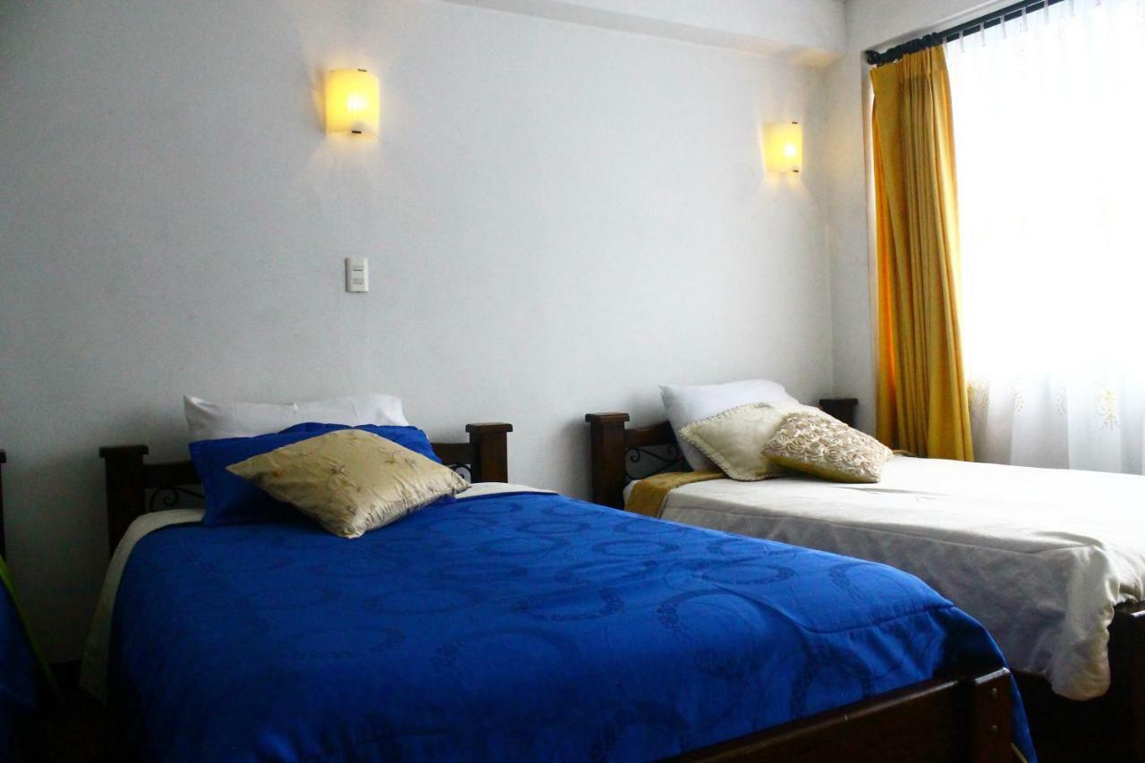 מניזאלס Hotel Royal Suite מראה חיצוני תמונה